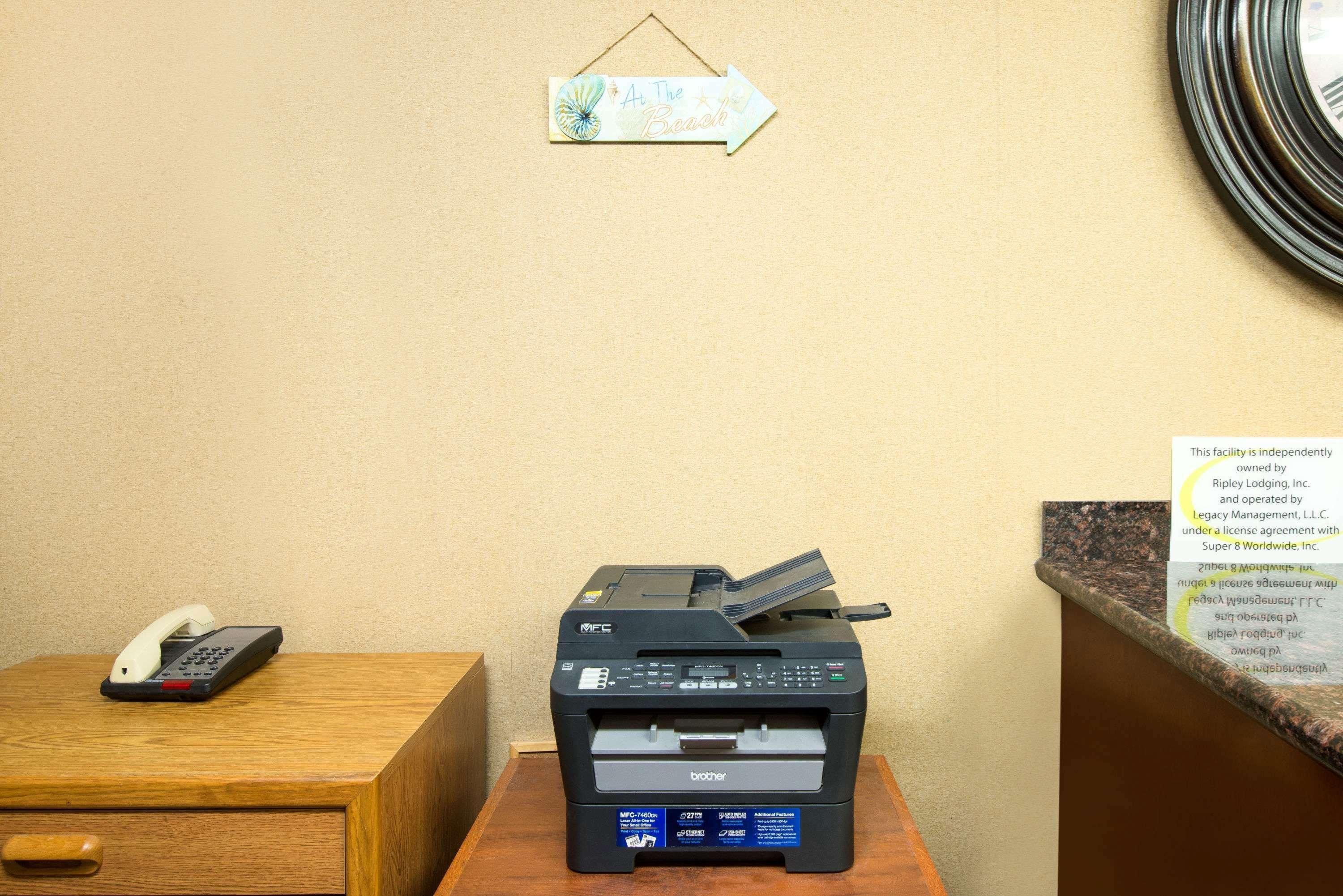 Super 8 By Wyndham Ripley Hotell Exteriör bild